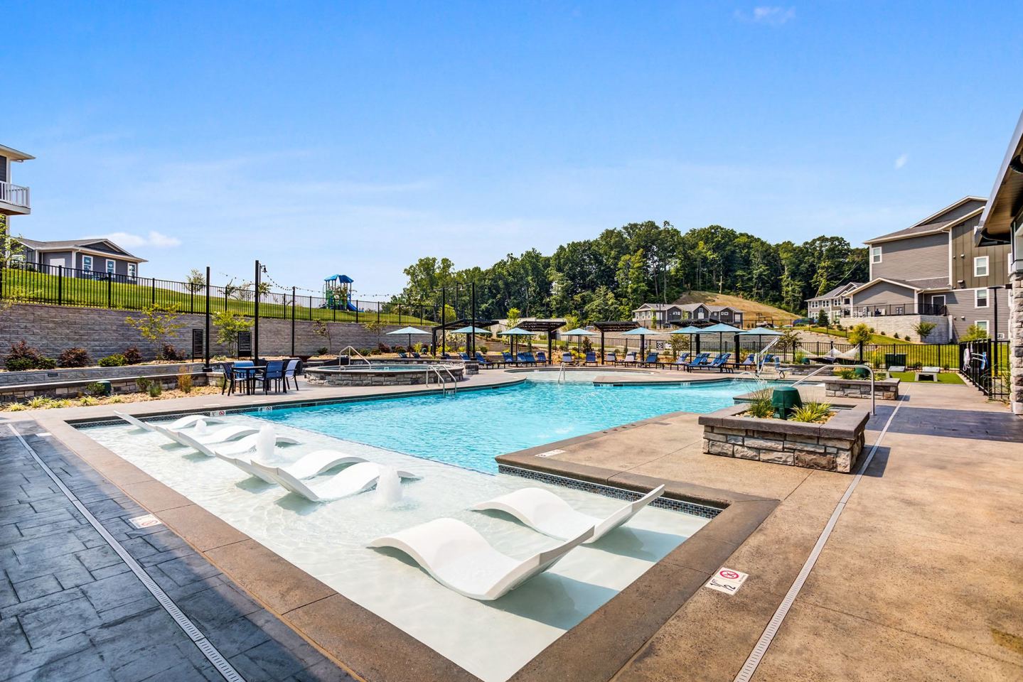 Icon at Hardin Valley Image 9