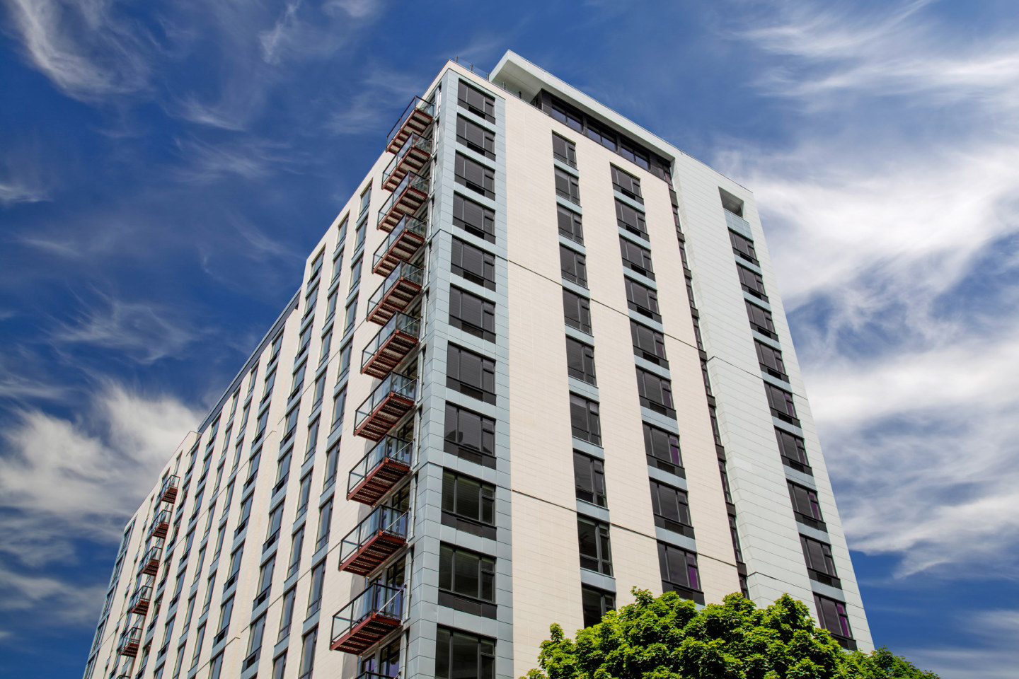Sky3 Apartments Image 2