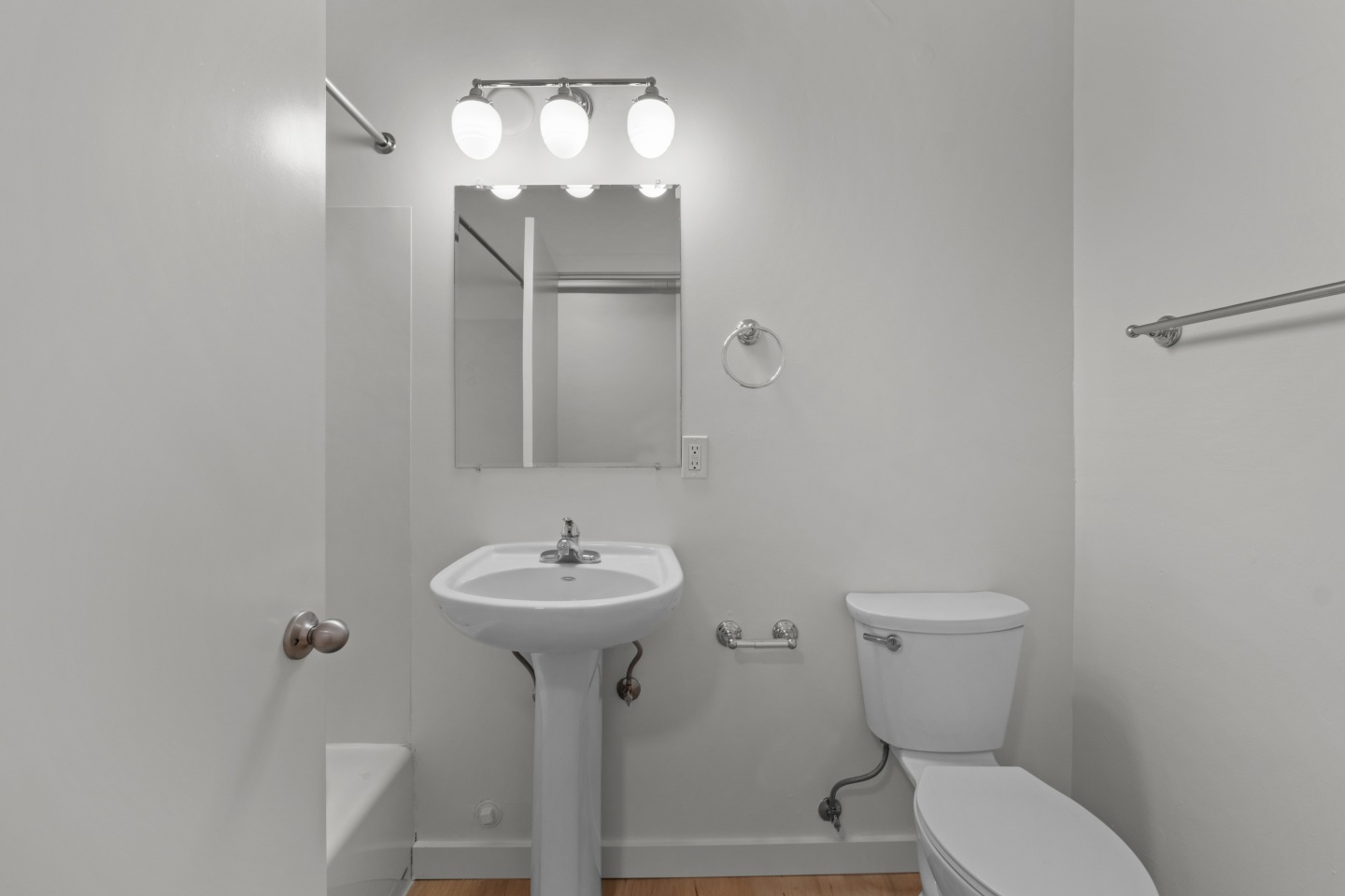 Campus Apartments Image 13