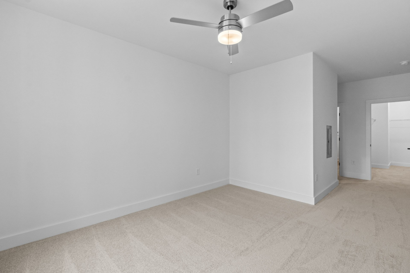 The Nixon Apartments Image 65