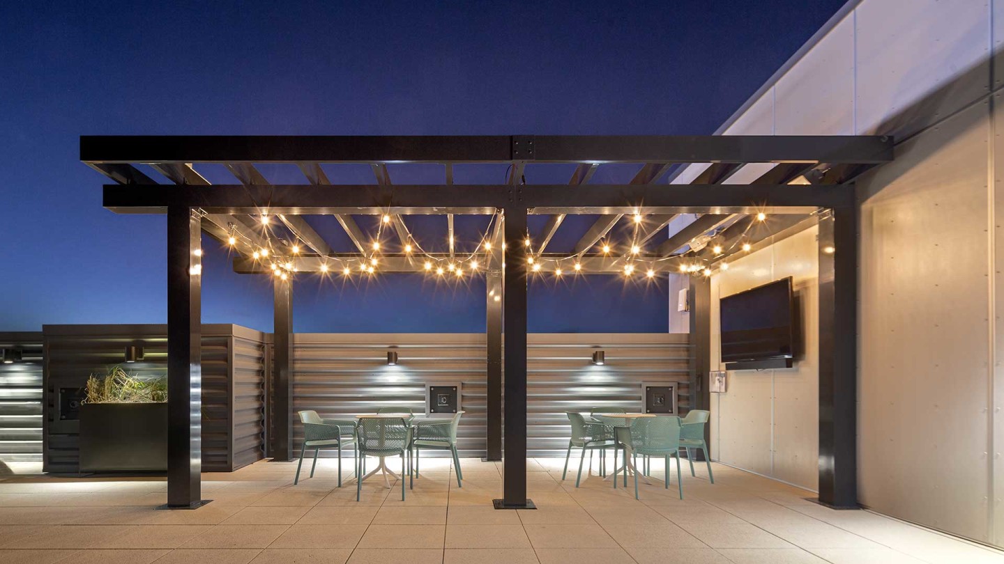 Wrigleyville Lofts Image 17