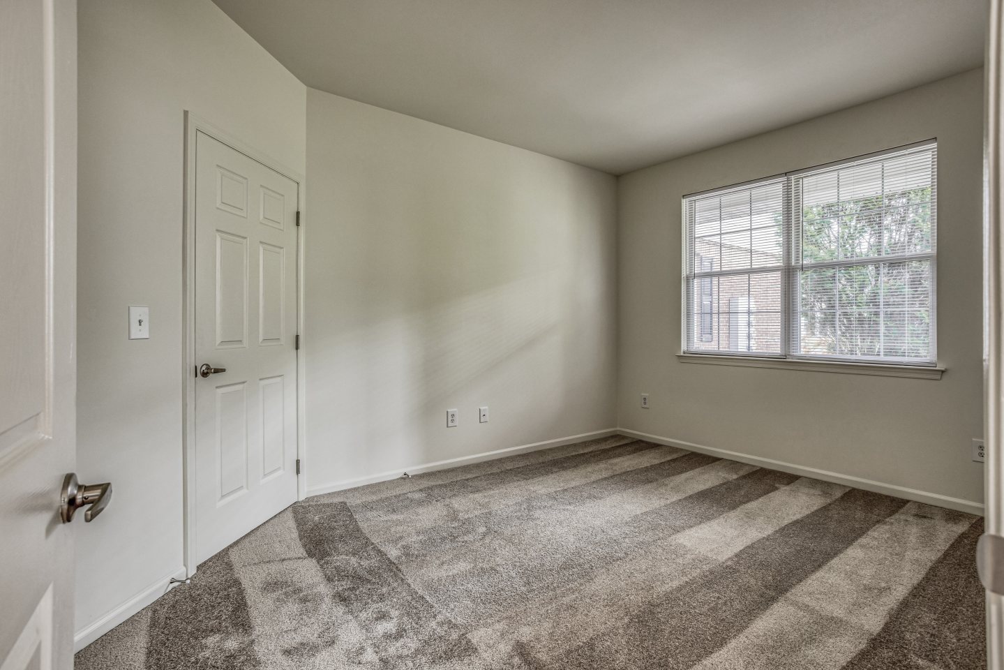 Pine Valley Apartments Image 11