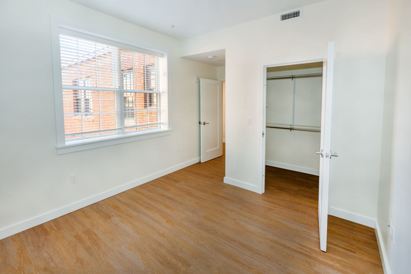 35th Street Residences Image 7