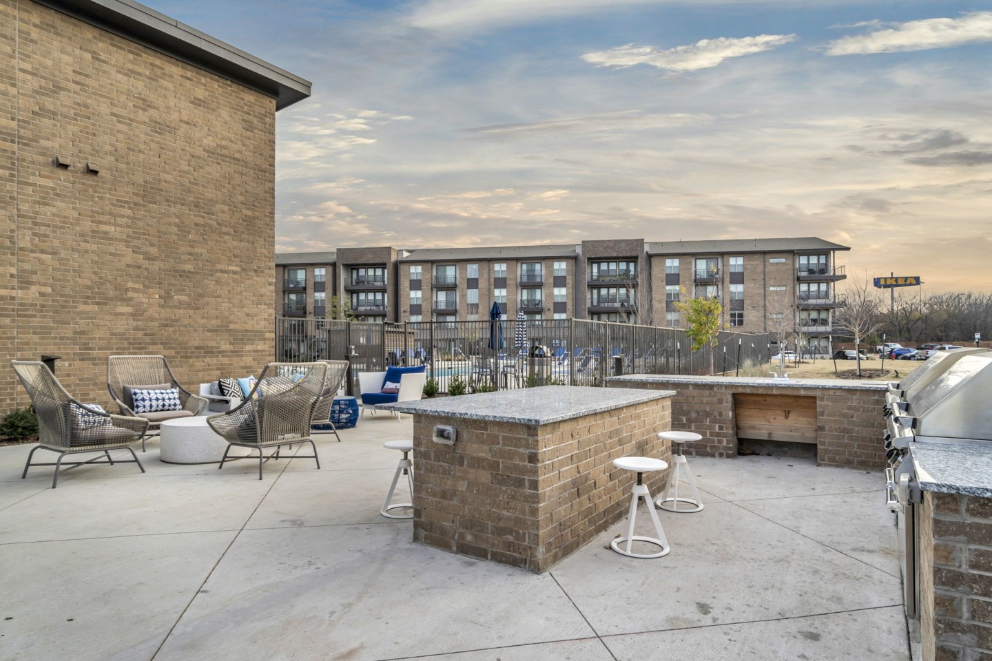 Axis Grand Crossing Image 21