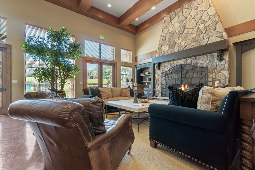 The Residences at Holland Lake Image 11