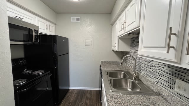 Fleetwood Apartment Homes Image 45