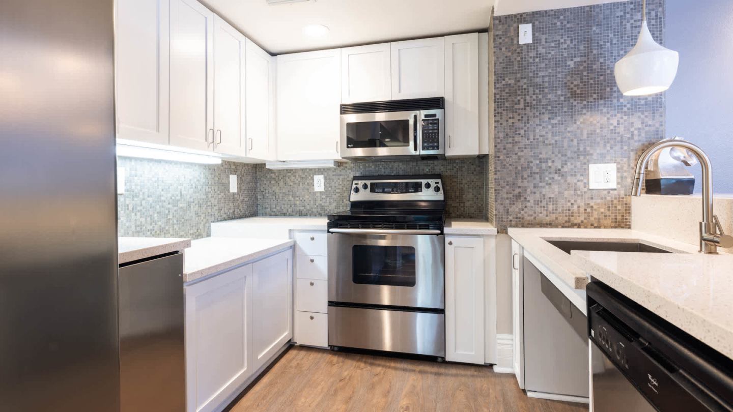 City Pointe Image 8