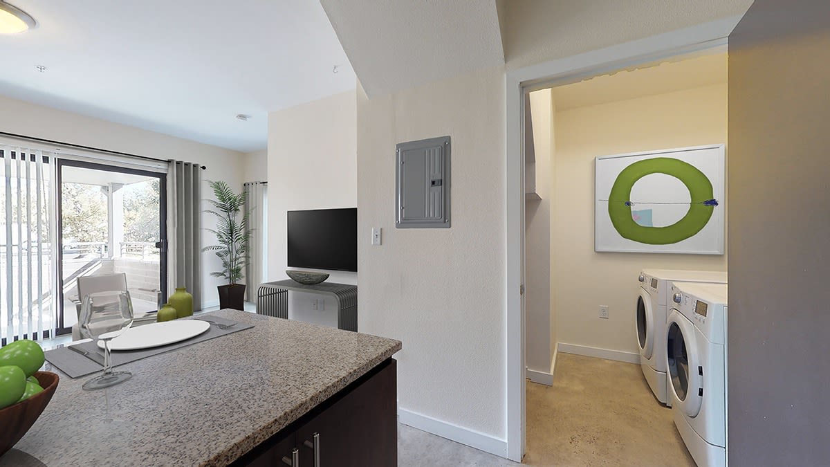Emerson Lofts Image 9