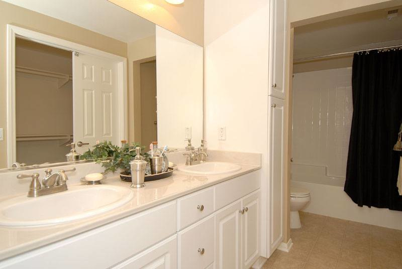 College Park Apartment Homes Image 66