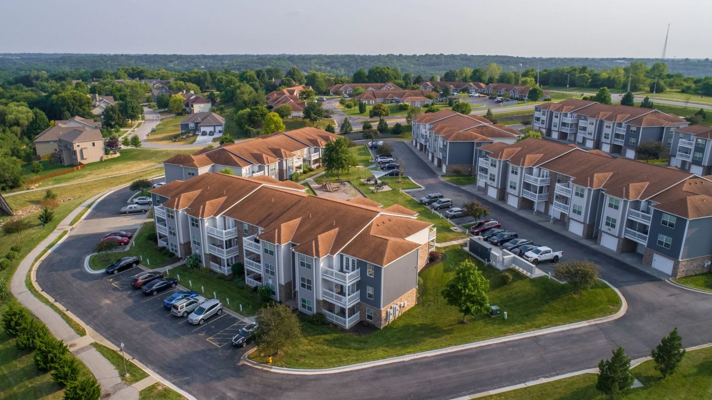 Lenox West Luxury Apartments Image 45