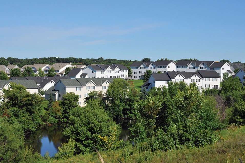 Carver Lake Townhomes Image 15