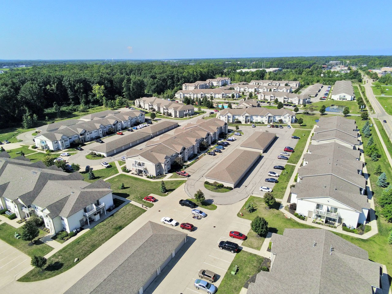 Cobblestone Court Apartments Image 30