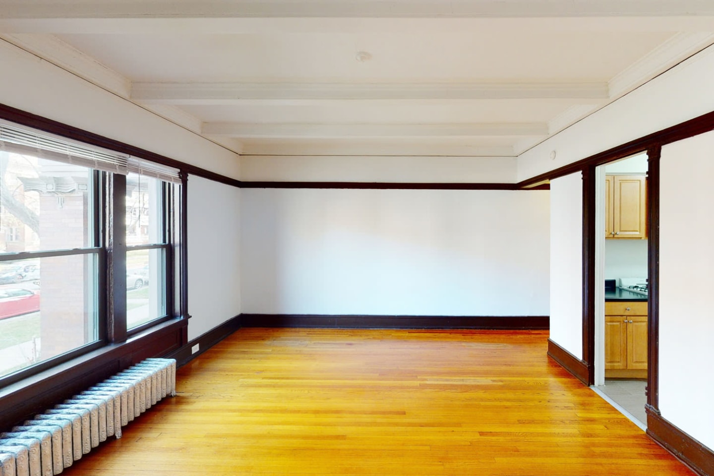 5474-5480 S. Hyde Park Boulevard Image 6