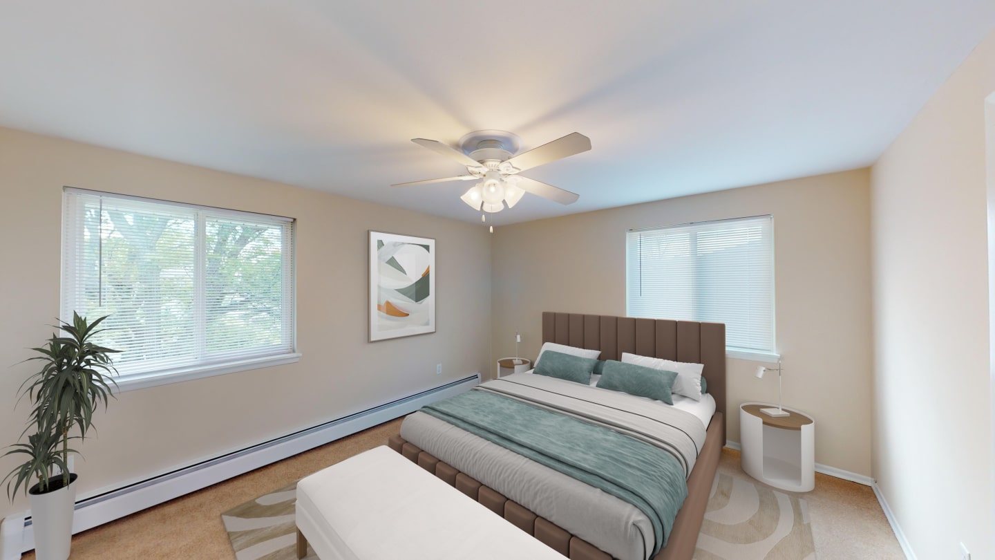Hallmark Village Apartments Image 3