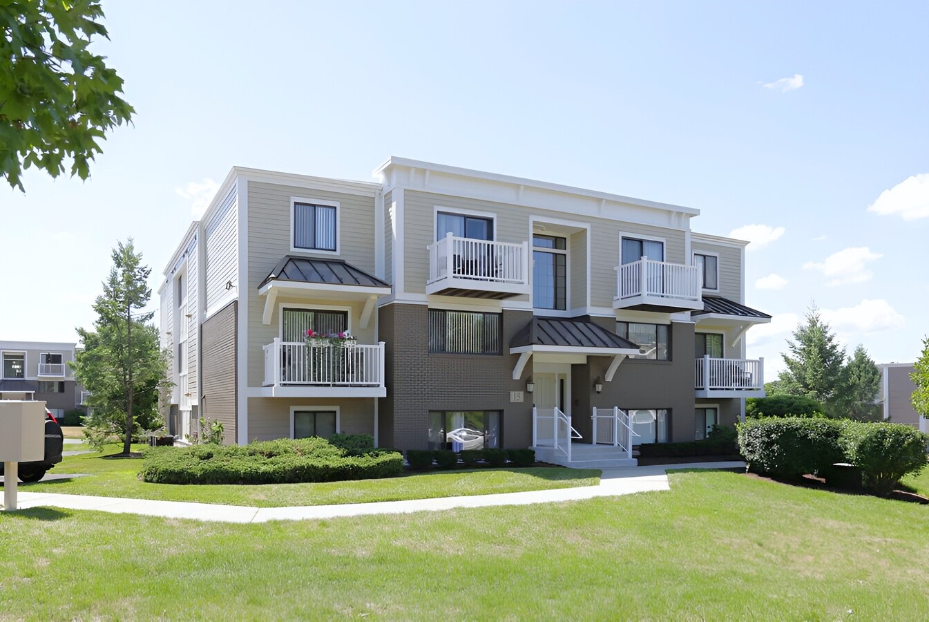 Sugar Hill Apartments Image 9