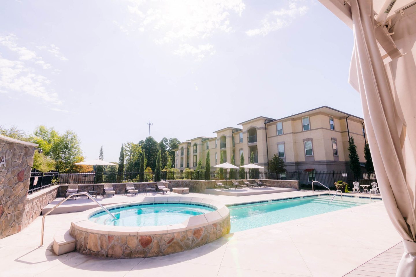 The Villa at River Pointe Drive Image 11