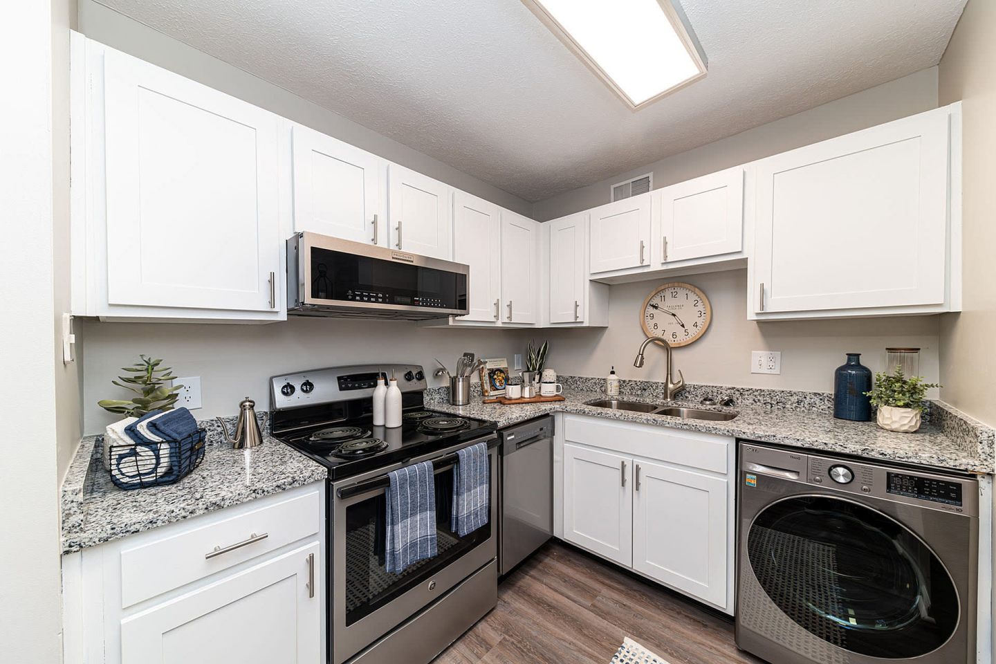 The Fairways at Valle Vista Apartment Homes Image 9