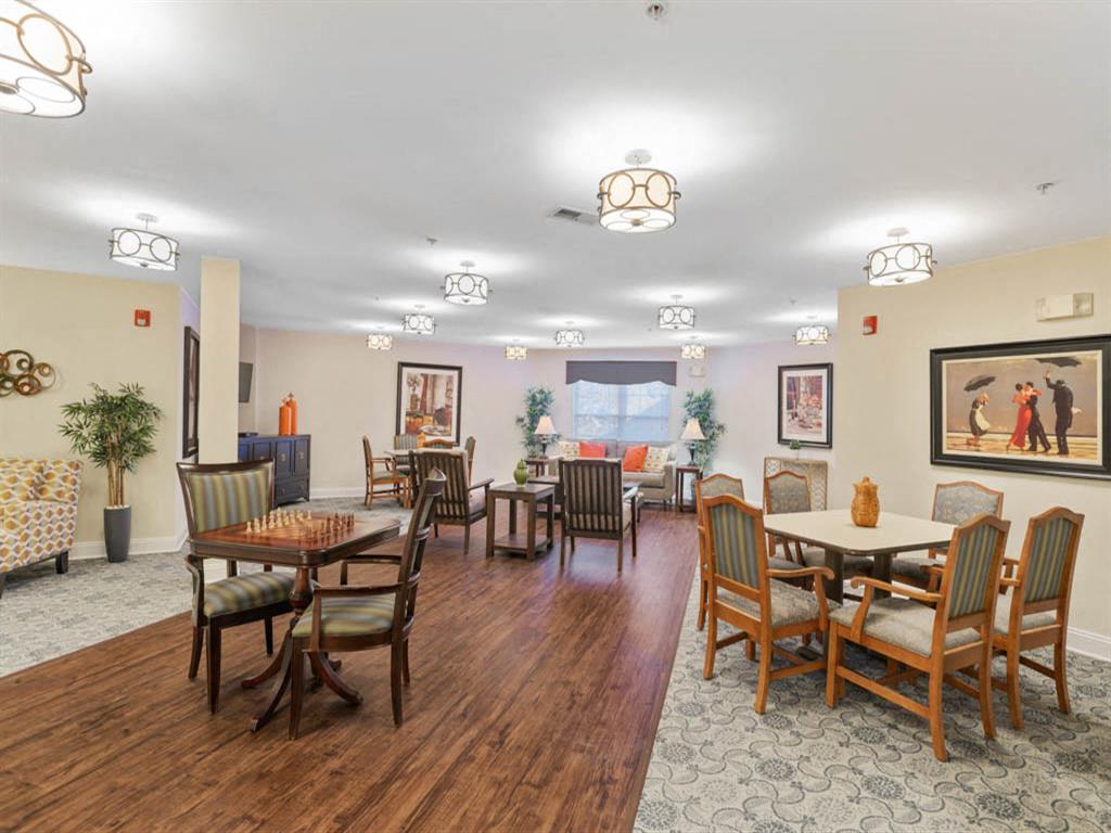 Senior Housing - Kentlands Manor Senior Apartments Image 14