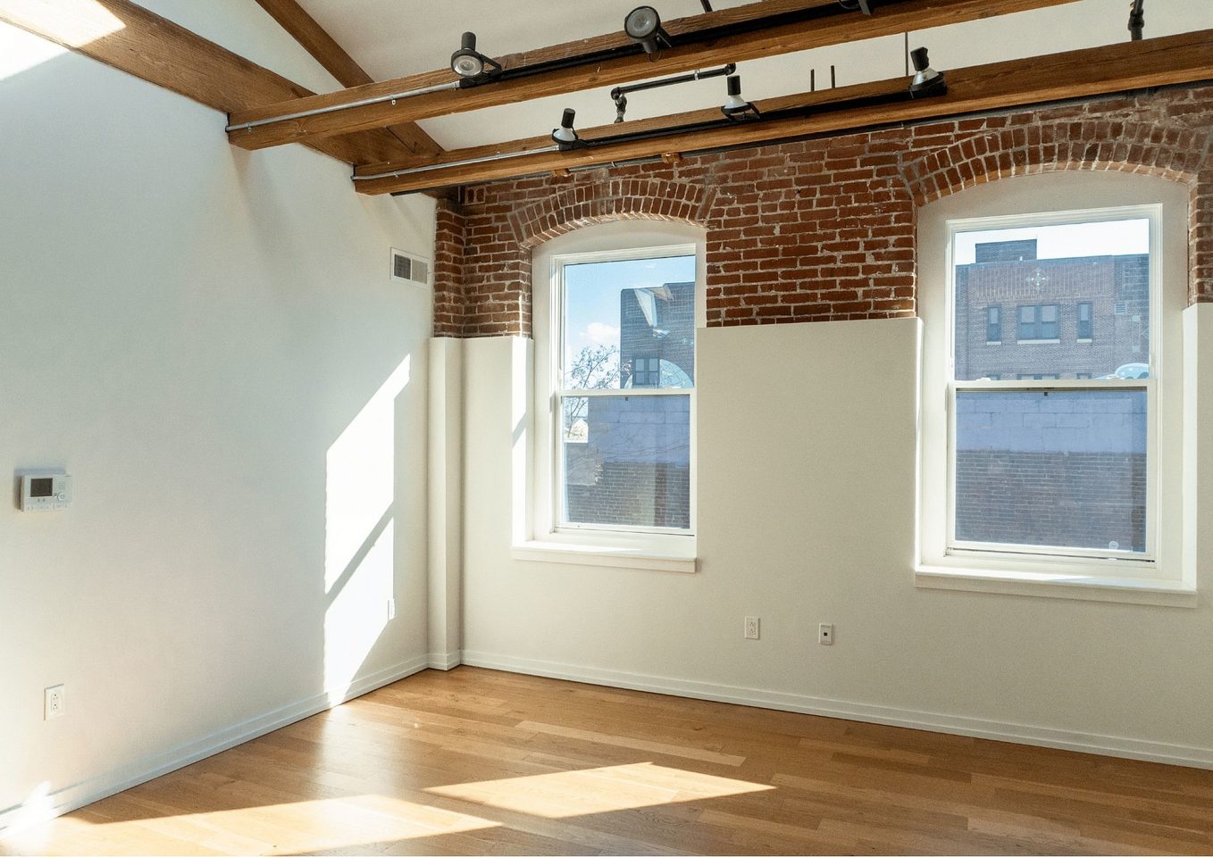 Cambridge Loft Image 5