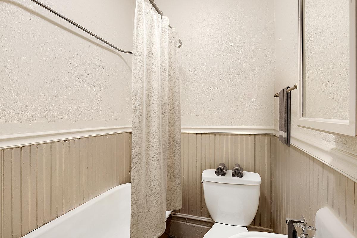 428 S Sherman Image 5