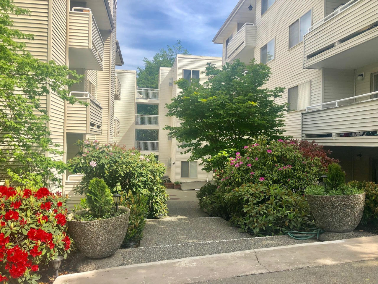 Thornton Creek Apartments Image 1