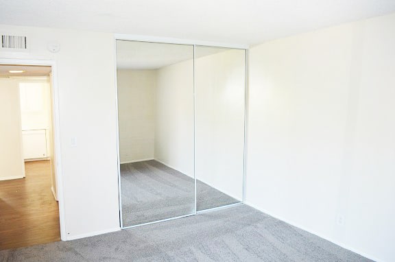 Fairview Apartments Image 9