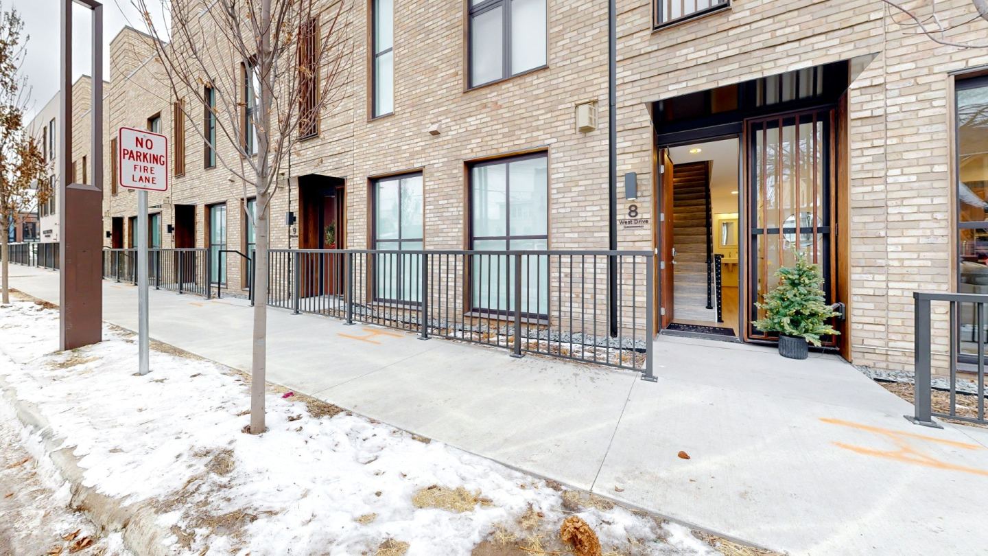 One West Drive Image 104
