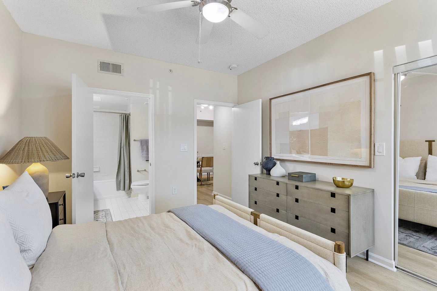 Marela Apartments Image 4