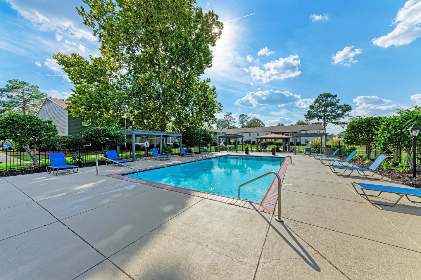 Arbor Walk Apartments Image 32
