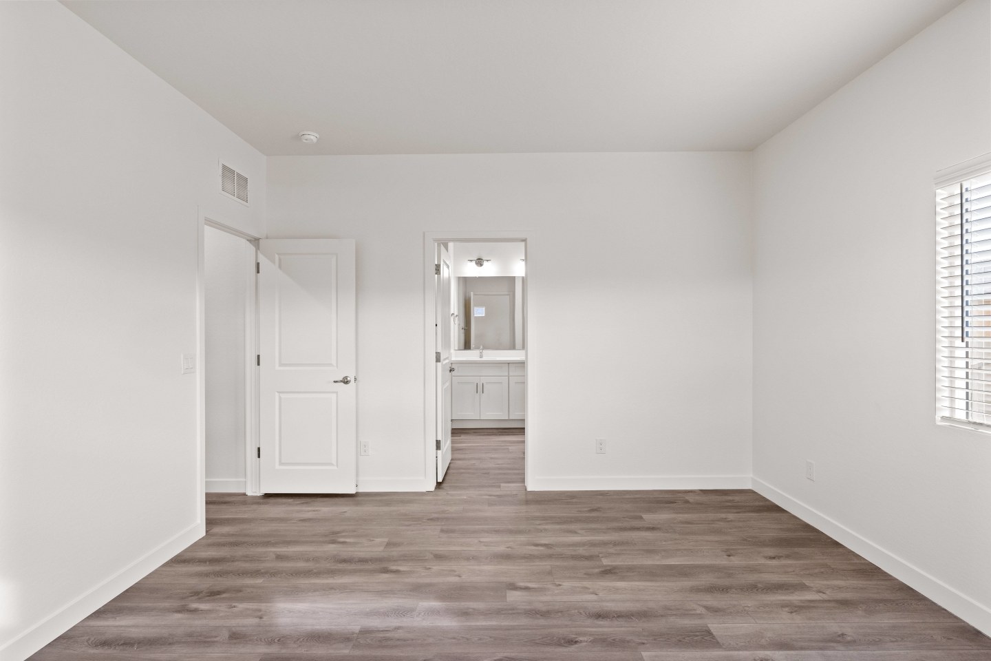 Stone View on 7th Townhomes Image 9