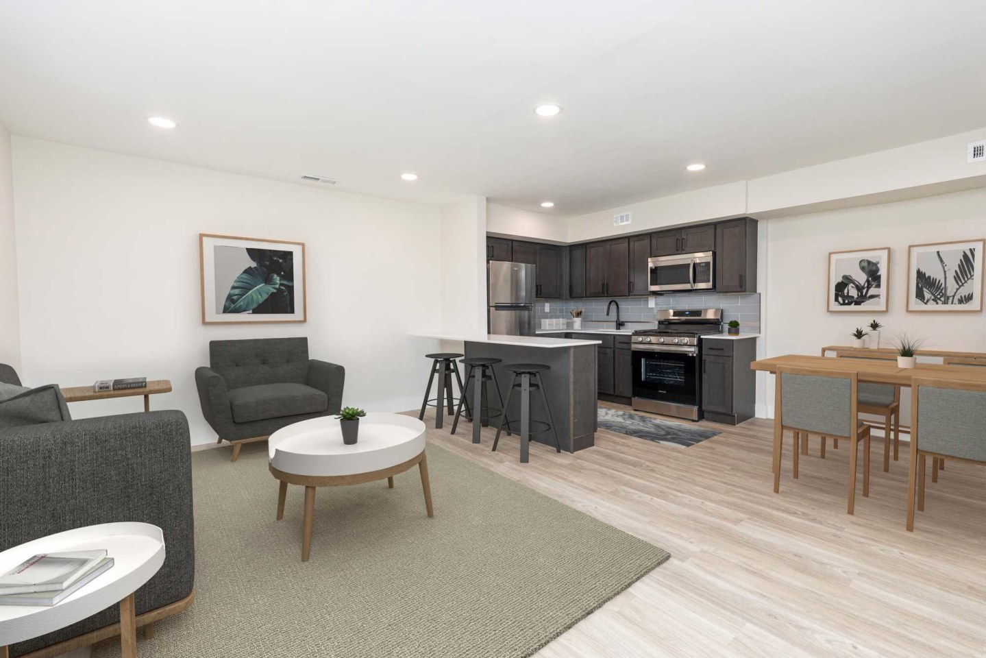 Lakeview Terrace Image 4