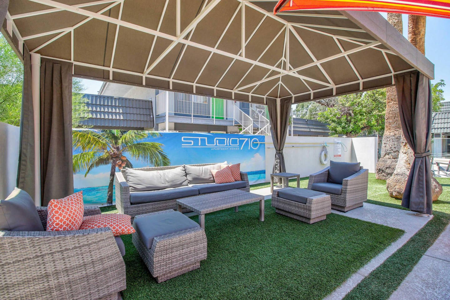 Studio 710 Image 16