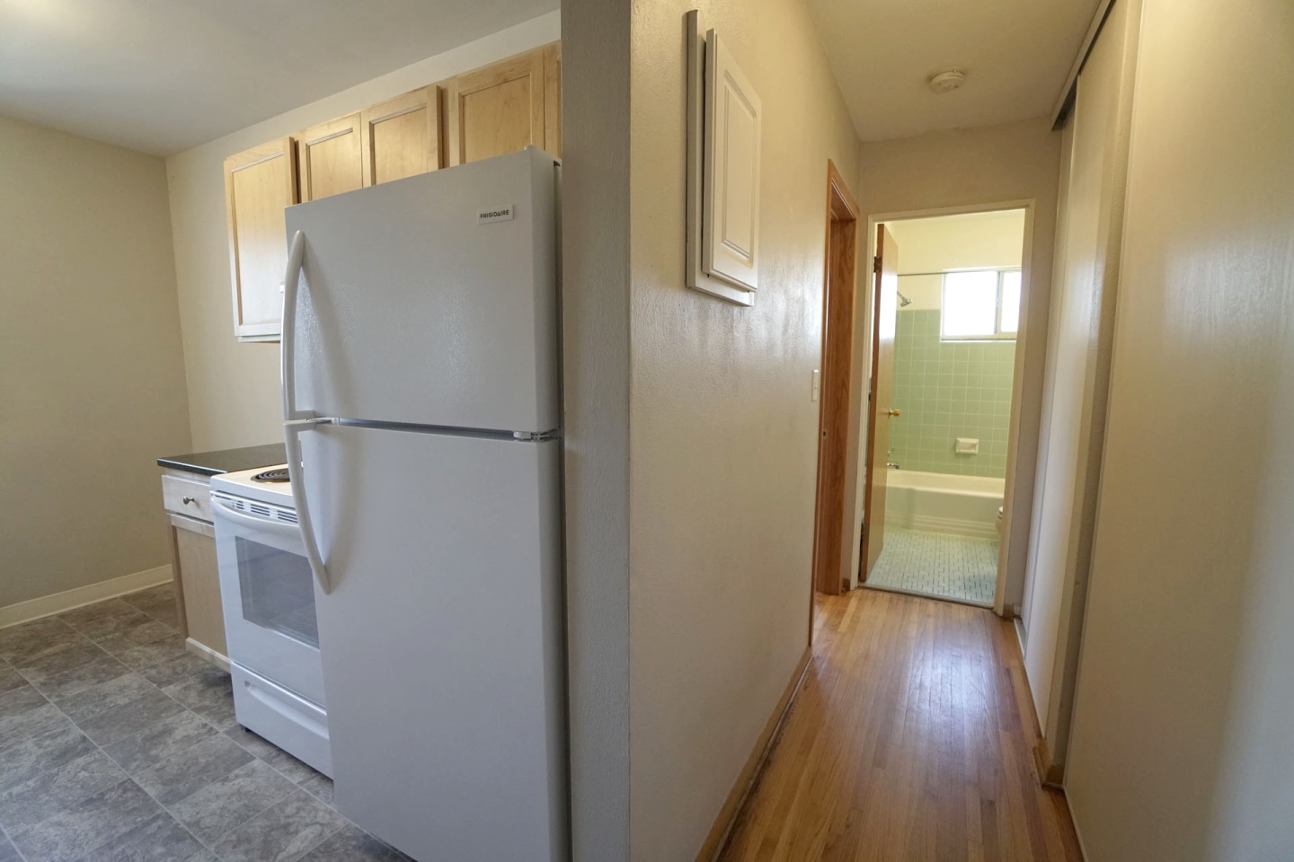 Como Lakes Apartments Image 22