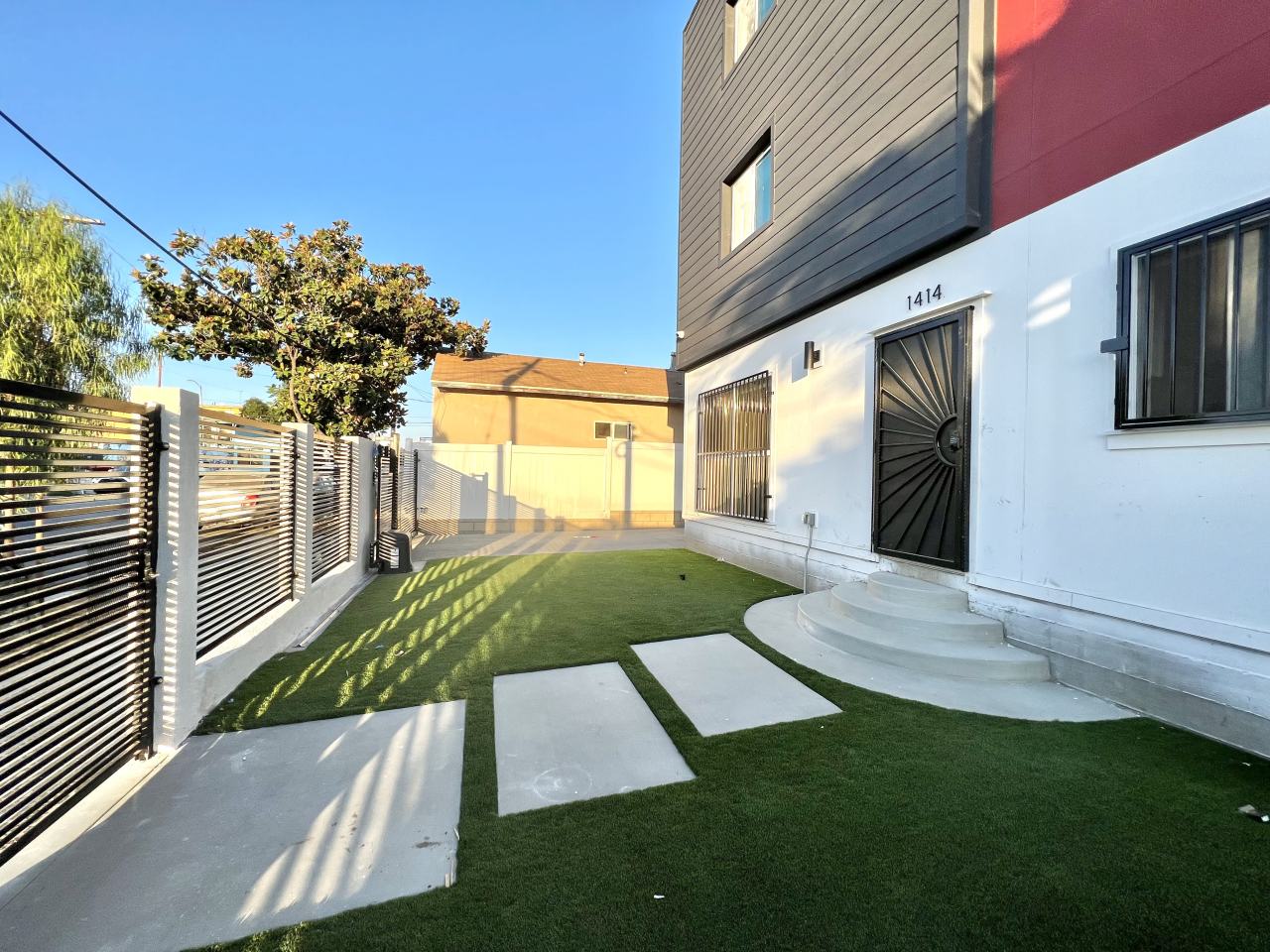 1414 W 36th Street Image 30