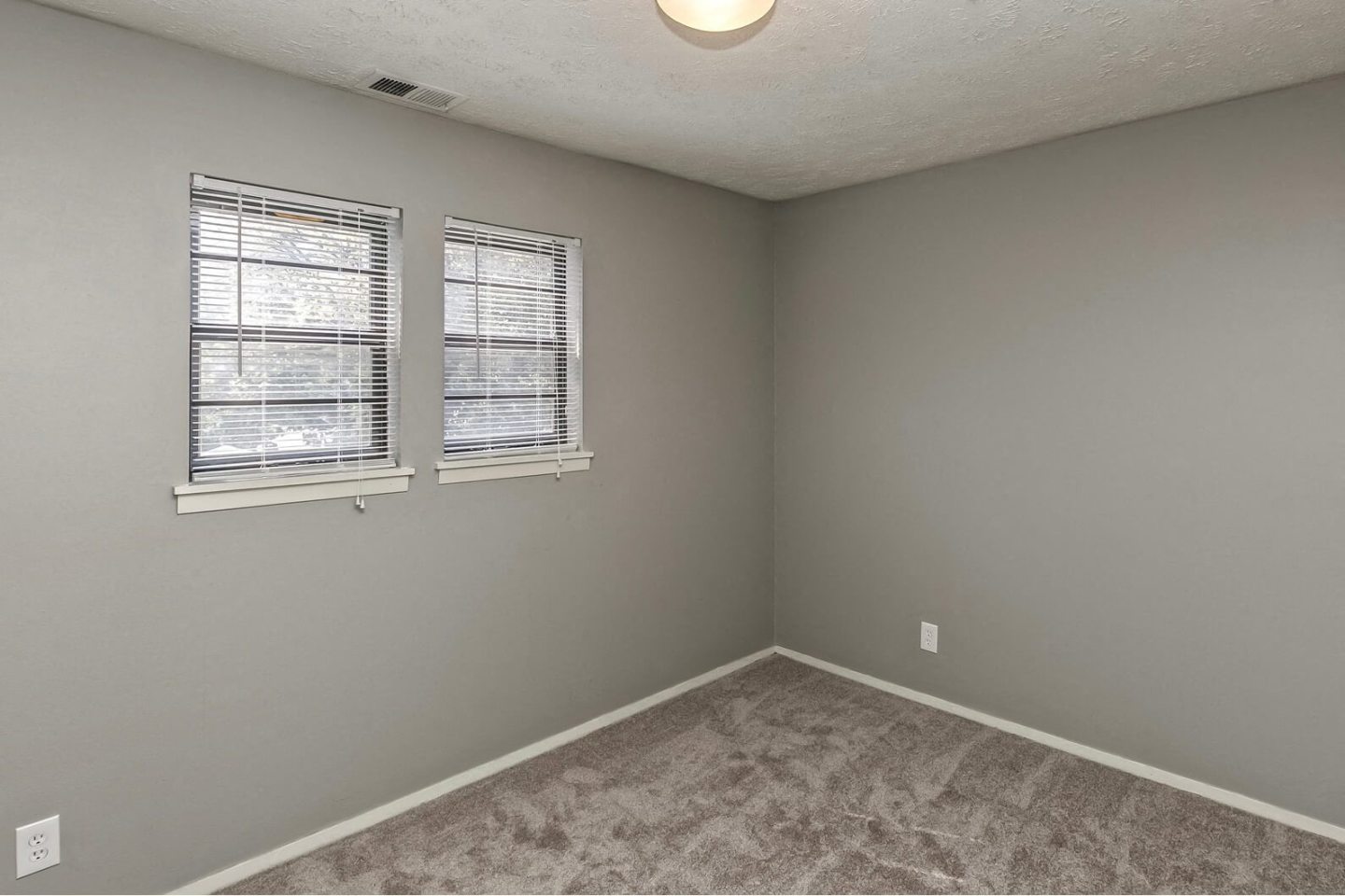 Terrace Garden Townhomes Image 11