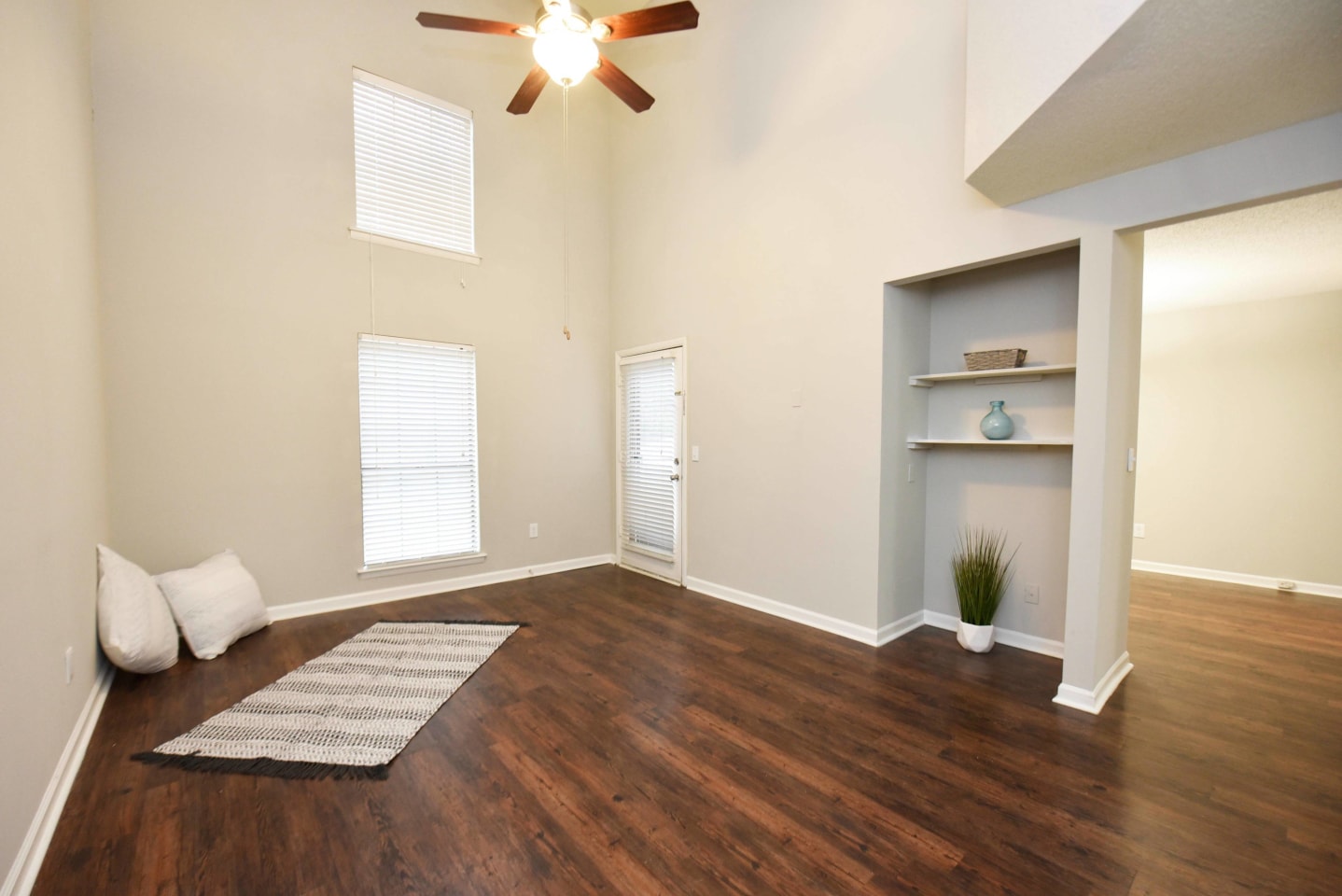 Marina Pointe Image 17