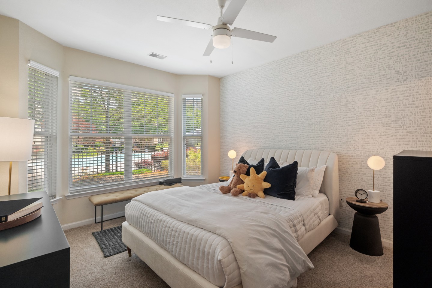 Hideaway at Greenbrier Luxury Apartments Image 33