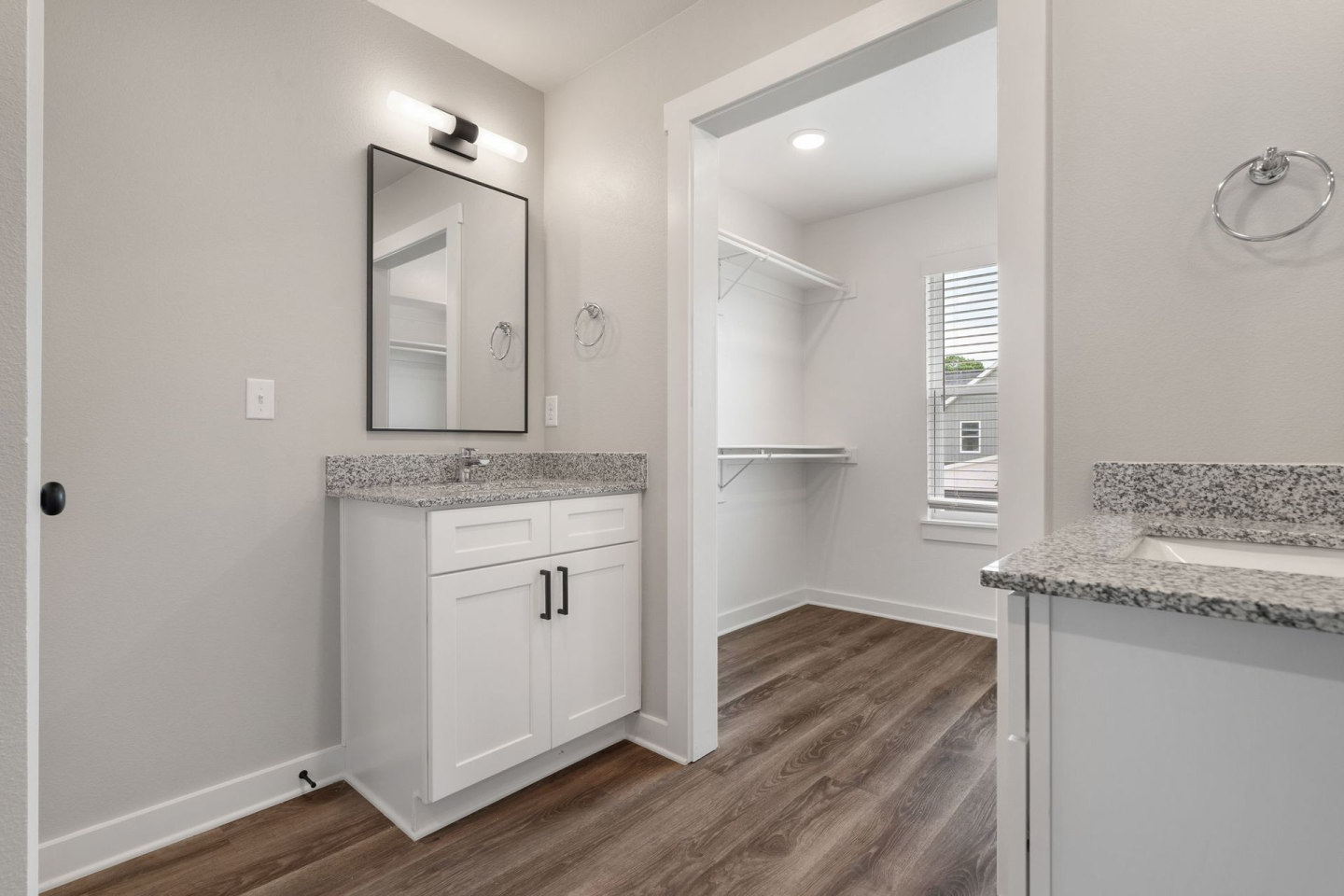 BIRDMASTER DRIVE RESIDENCES Image 21
