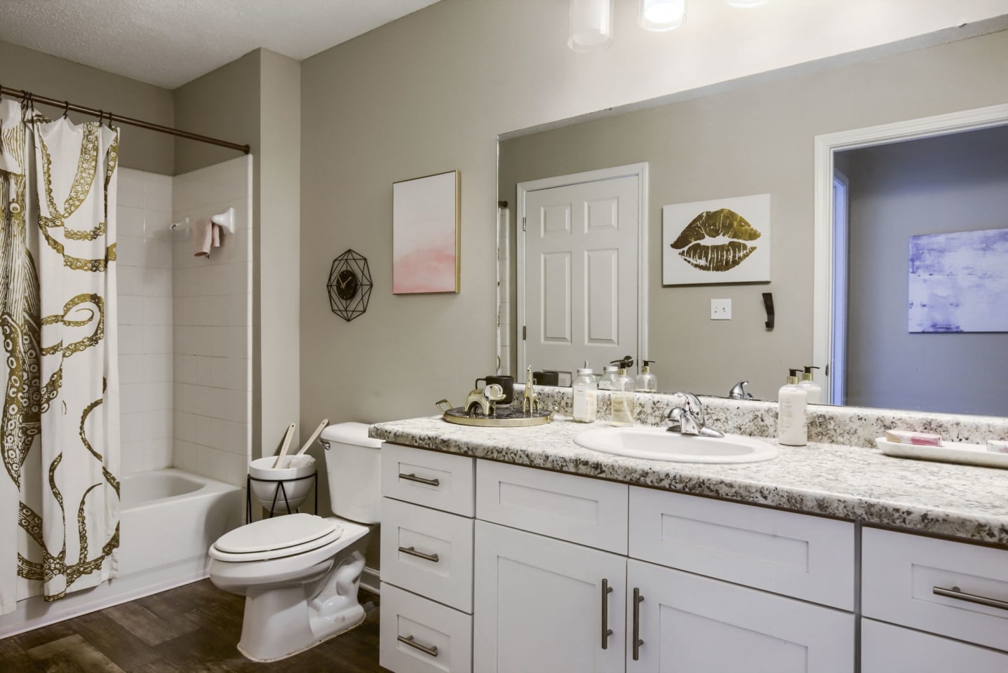 Azalea Ridge Apartments Image 17