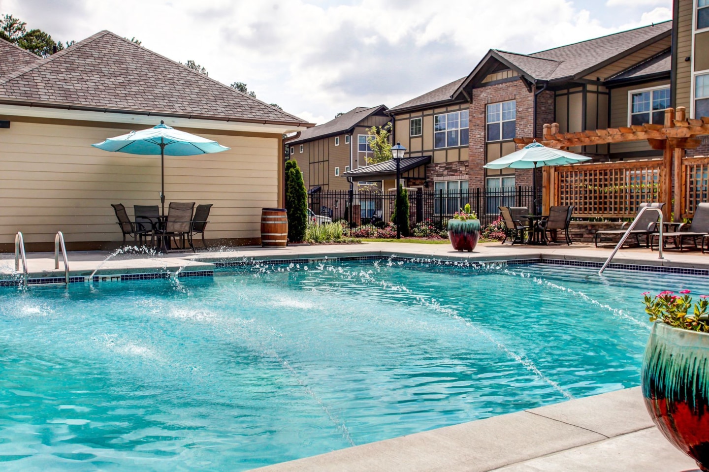 Avonlea Square Image 14