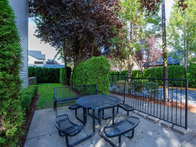 Silver Bells Apartment Image 6