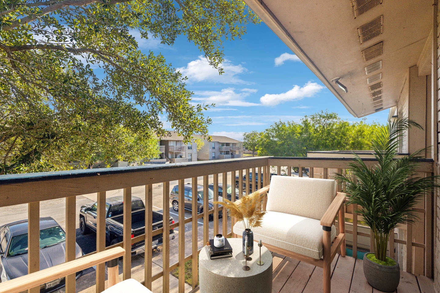 The Bay Club Apartments Image 8