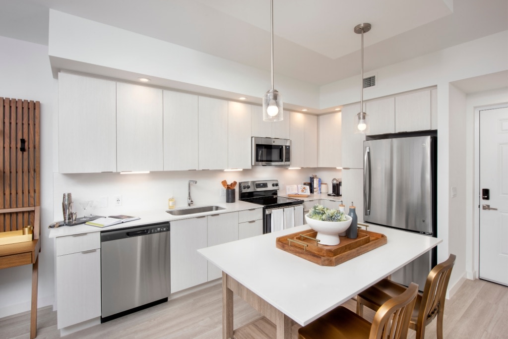 Riverland Apartments Image 11