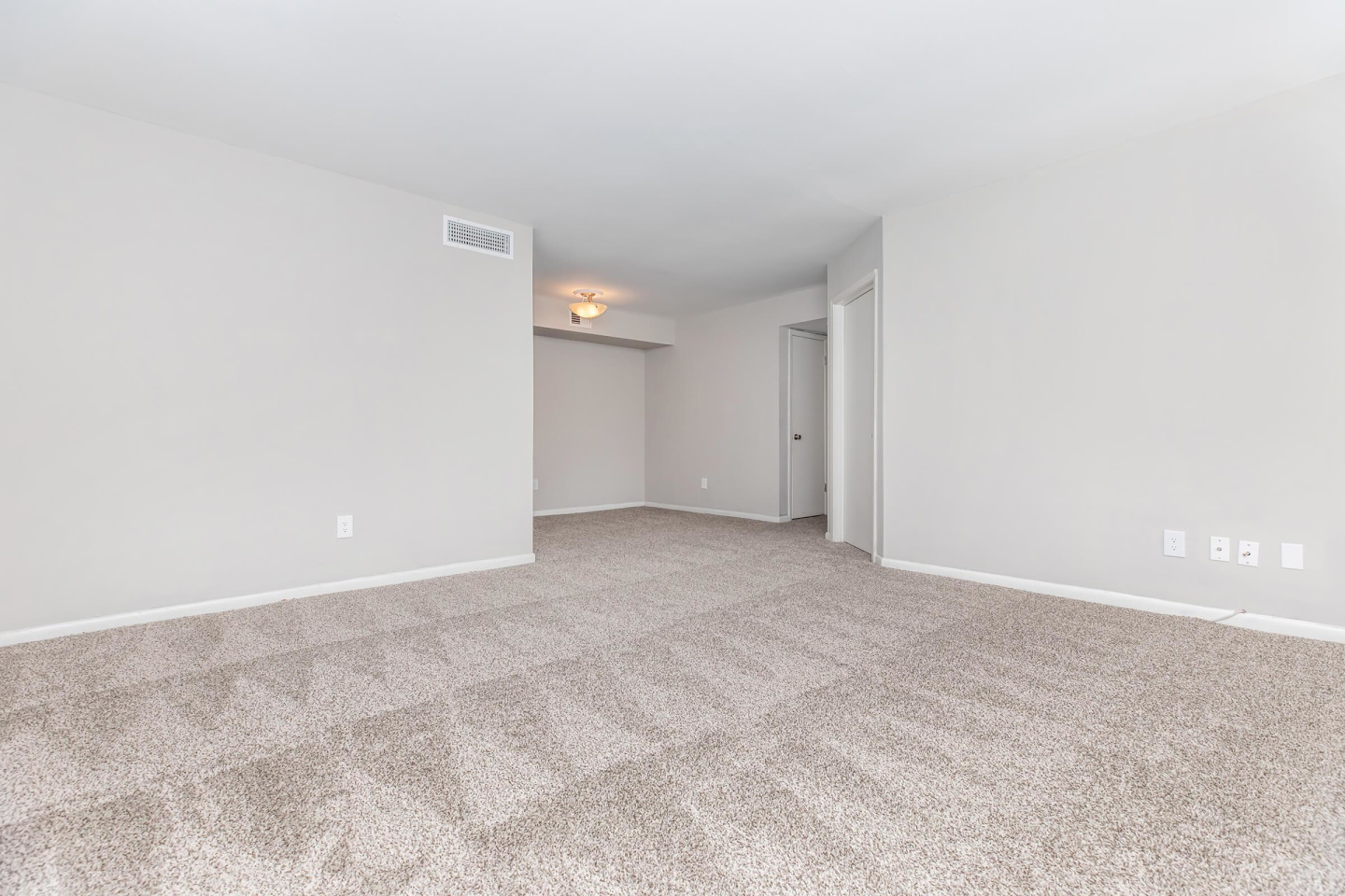 Westwood Park Apartments Image 2
