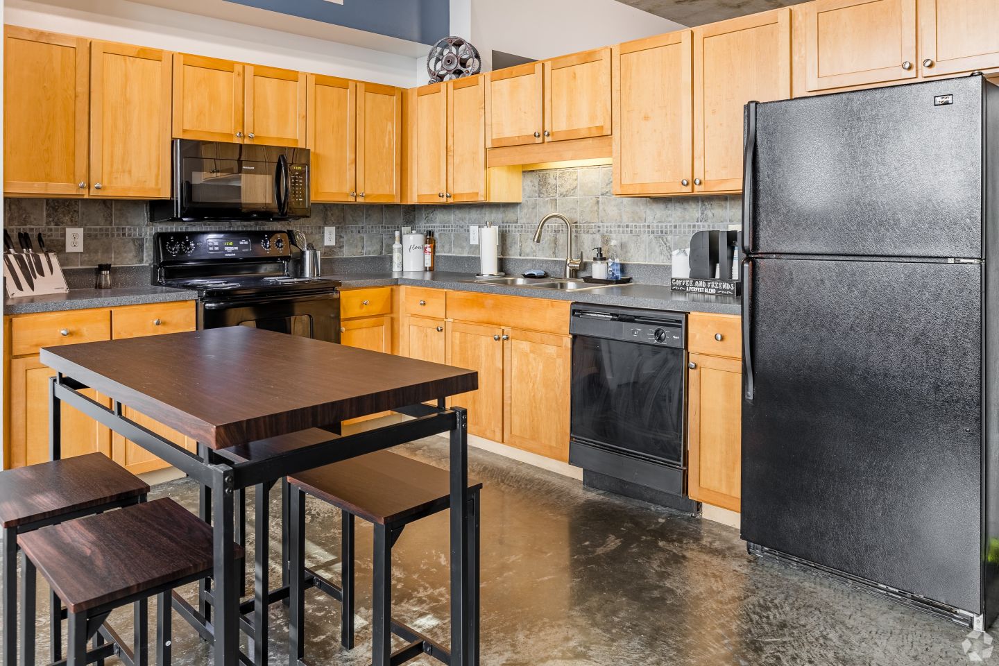 1016 Lofts Image 9
