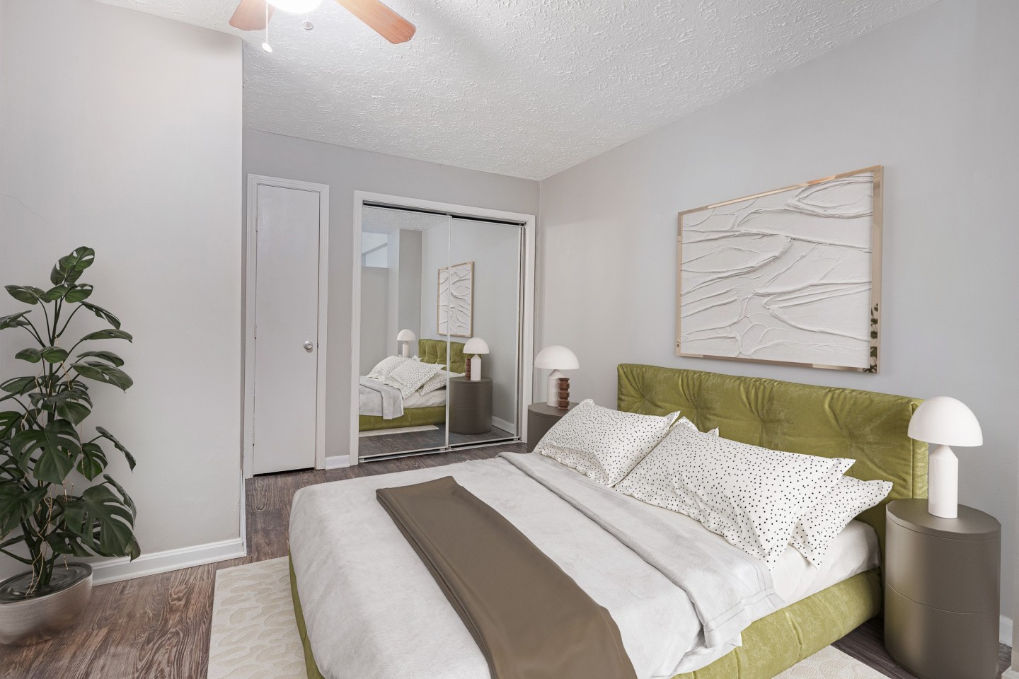 Park Chateau Apartments Image 13