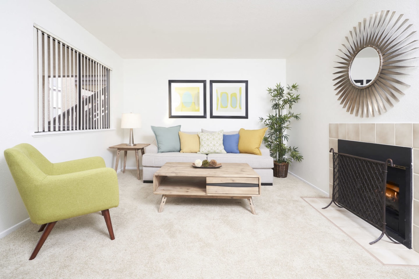The Knolls Apartment Homes Image 10