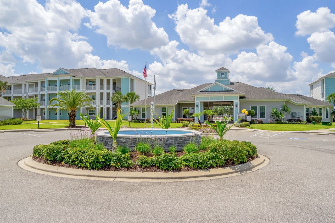 Century Lakehouse Image 21