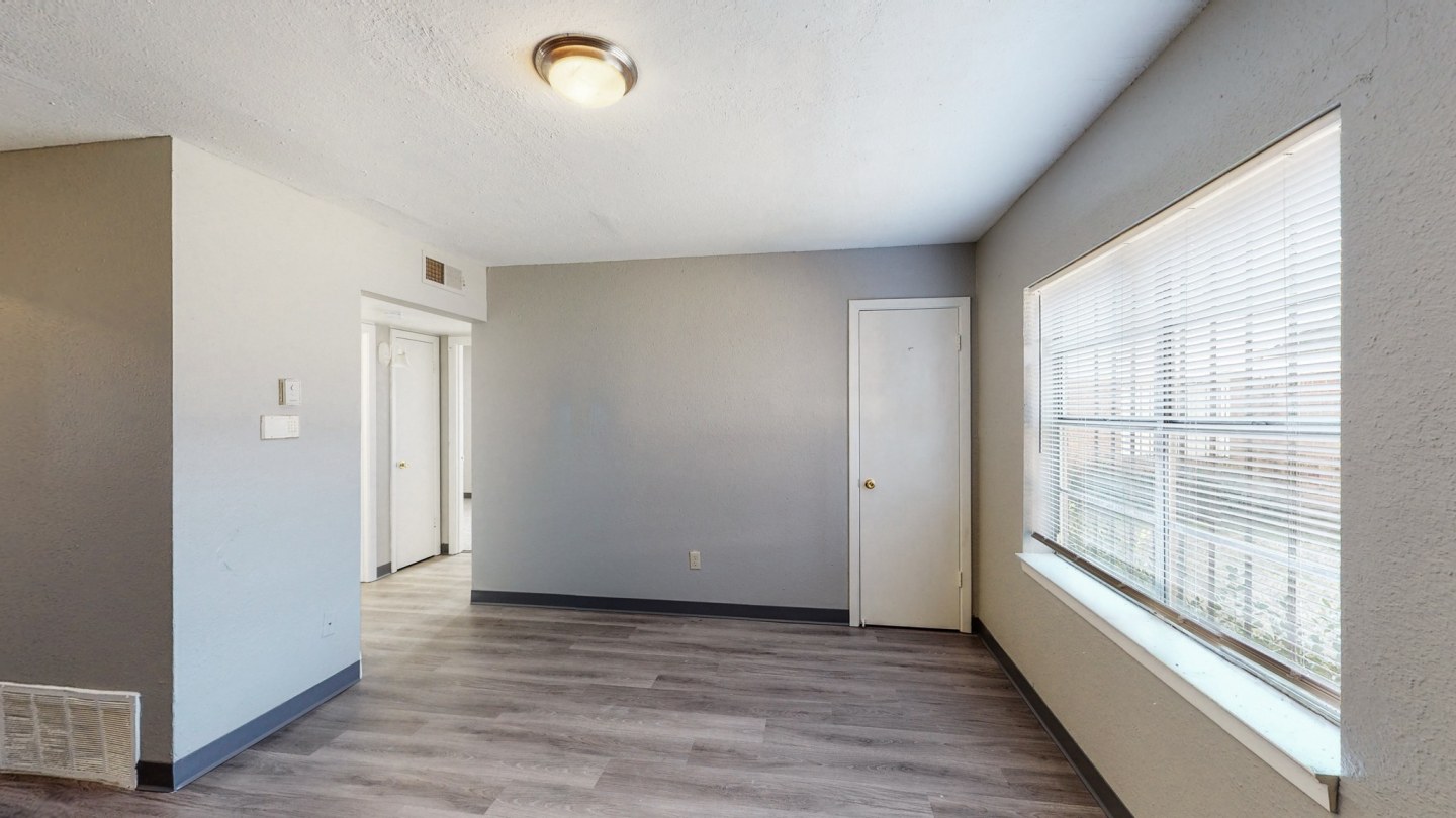 Longview Heights Apartments Image 4