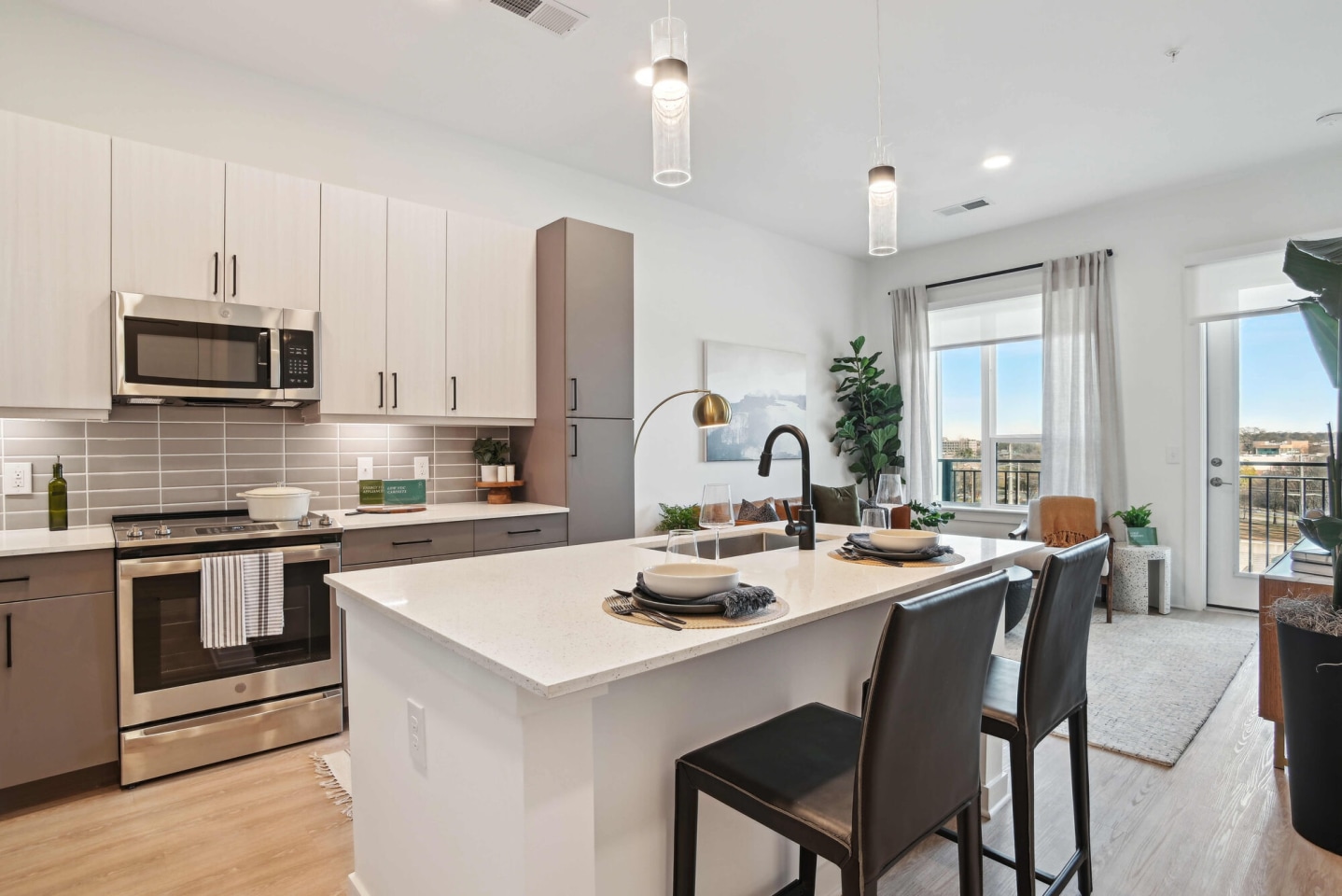 Solis Midtown Image 1